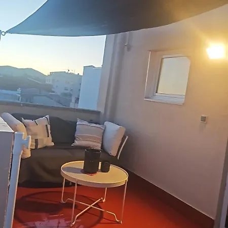 Atico Hygge & Art Space Apartment *